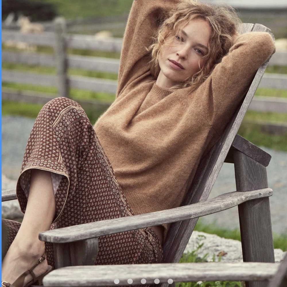 Doen Marsena Sweater in Hazelnut - Picture 3 of 7